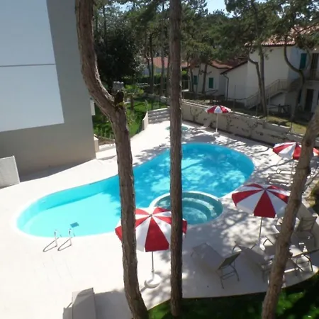Flat For Five Guests In A Modern Apartment Bibione